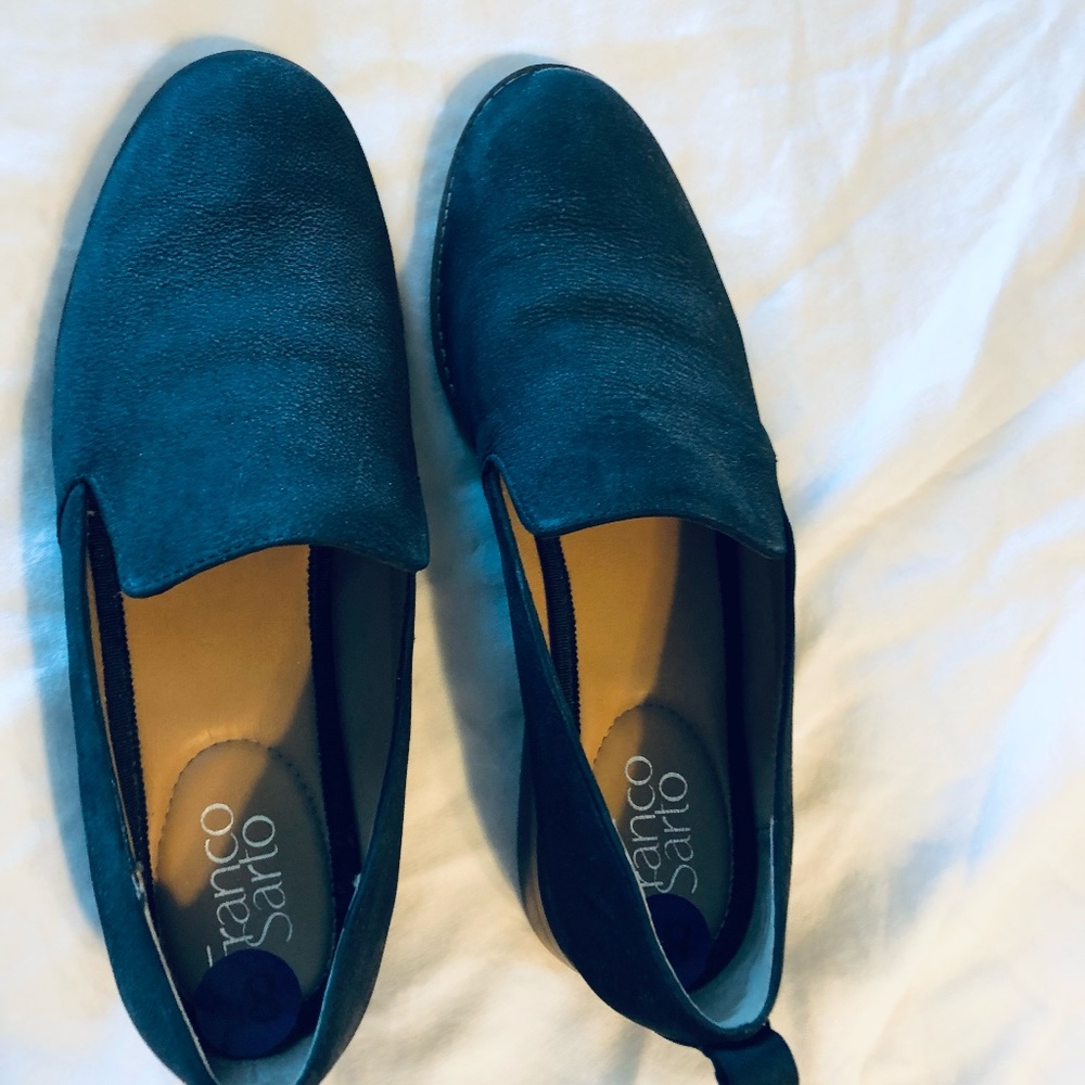 Ladies flats